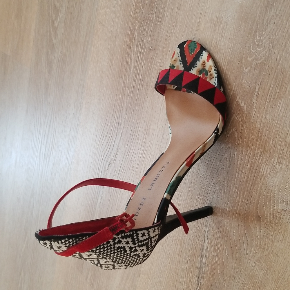 Chinese Laundry La Paz heels